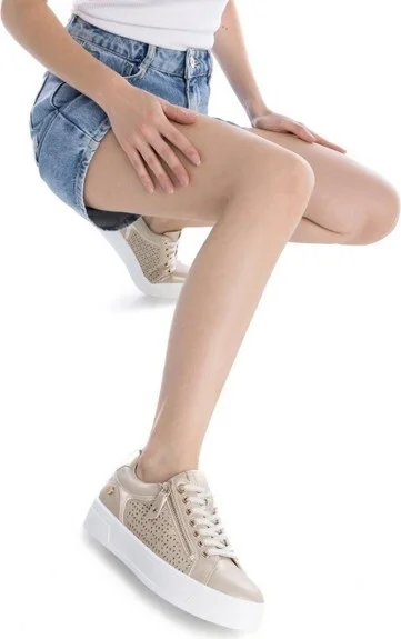 Xti Women's Casual Comfort Sneakers 143624 White - Image 2