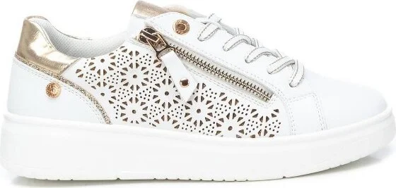 Xti Women's Casual Comfort Sneakers 143628 White