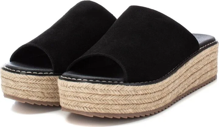 Xti Women's Casual Platform Sandals - Image 3