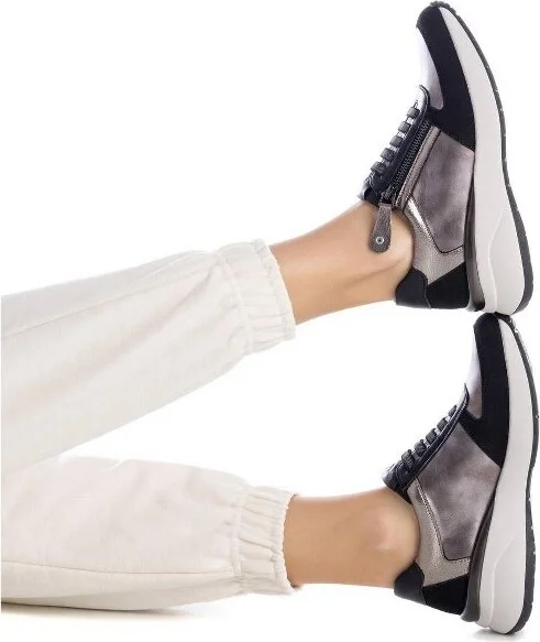 Xti Women's Easy Slip in Wedge Sneakers 14338 Black - Image 3