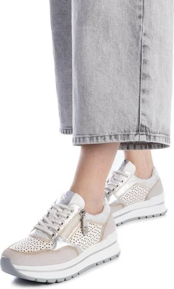 Xti Women's Fashion Sneakers with side zipper 143729 Beige - Image 3