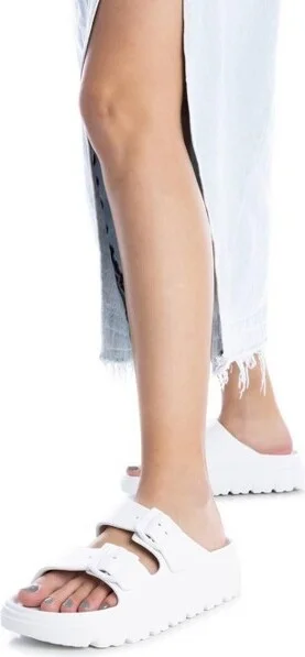 XTI Women's Rubber Flat Sandals 142550 White - Image 2