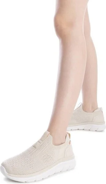 Xti Women's Slip On Casual Sneakers 14357 WHITE - Image 3