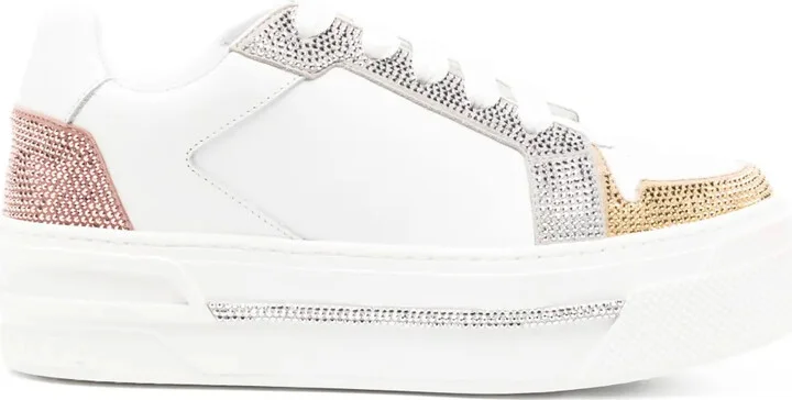 Xtra sneakers