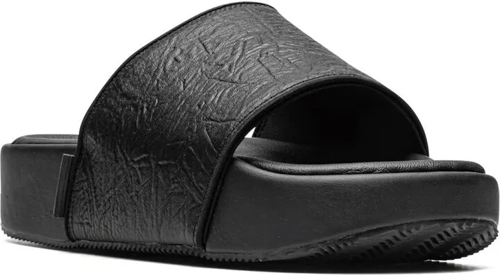 Y-3 "Black/Black/Core White" slides - Image 2