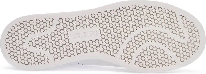 Y-3 white leather sneakers with minimalist design - Image 5
