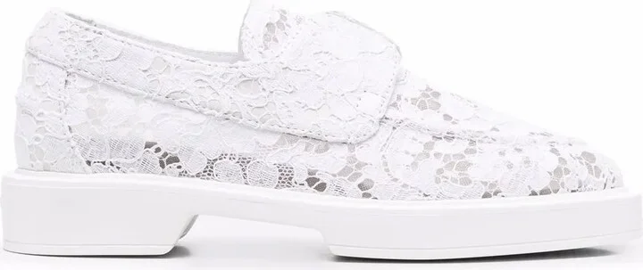 Yacht lace-pattern loafers