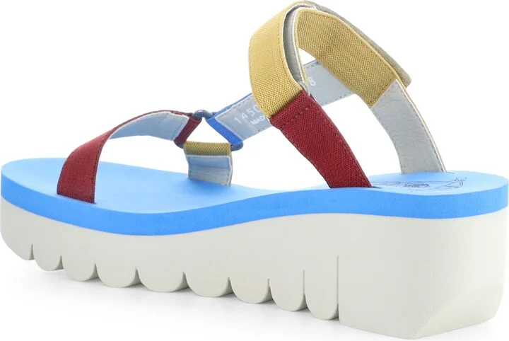 Yaka Platform Wedge Sandal - Image 2