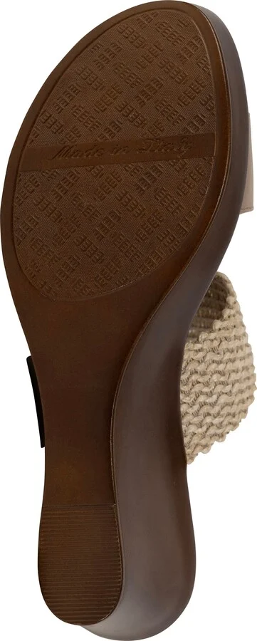 Yamari Wedge Sandal - Image 10