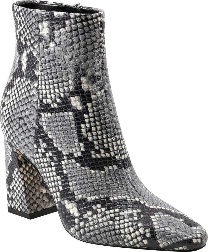 Yanara Bootie
