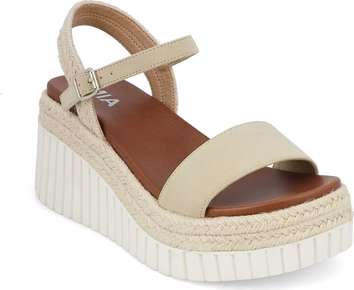 Yanis Ankle Strap Platform Wedge Sandal