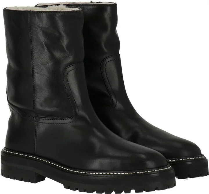 Yari Leather Boot