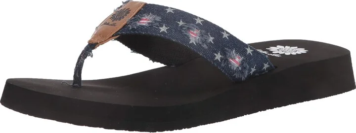 Yellow Box womens Flip Flop Fabric Flat Sandal
