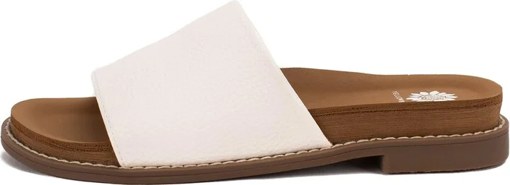 Yellow Box Women's Kalo Slipper