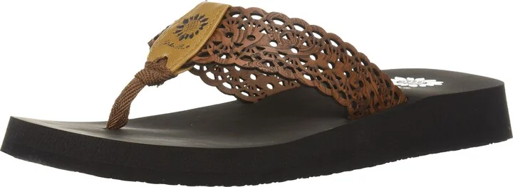 Yellow Box Women's Wally Flip-Flop