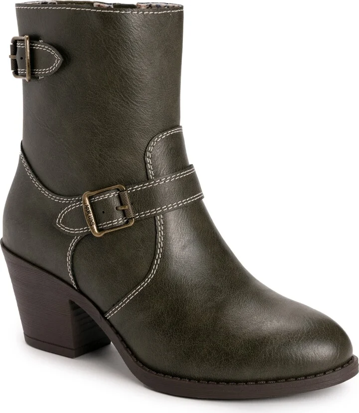 DARK OLIVE