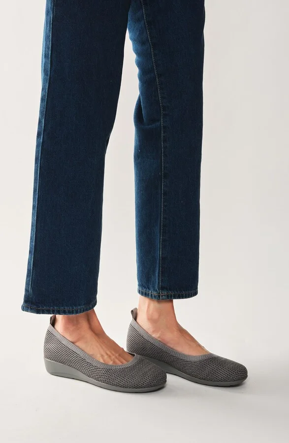 Yen Mesh Flat - Image 8