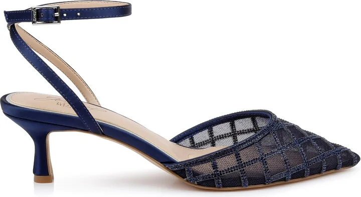 Yesenia Pointy Toe Pump - Image 3