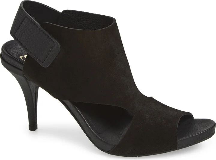Yimina Sandal