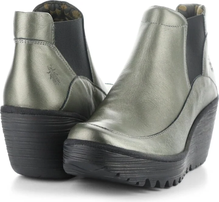 Yofi Wedge Chelsea Boot - Image 8