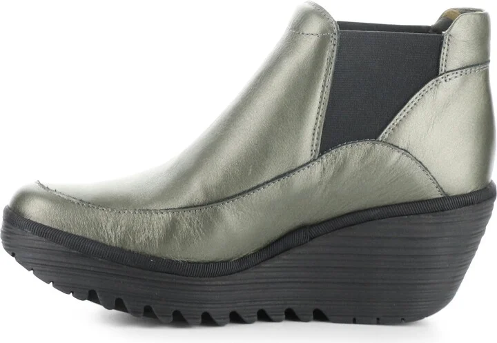 Yofi Wedge Chelsea Boot - Image 9