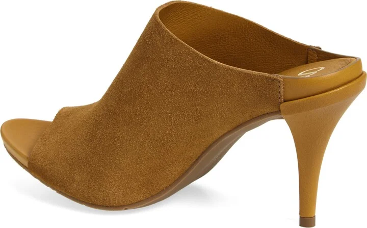 Yoko Sandal - Image 2