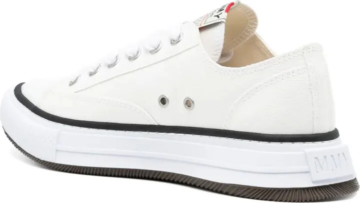 Yucca pointed-toe sneakers - Image 3