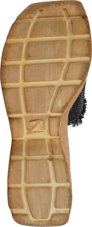 Yulixa Wedge Platform Sandal - Image 6