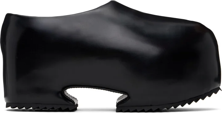 YUME YUME Black Platform Clogs