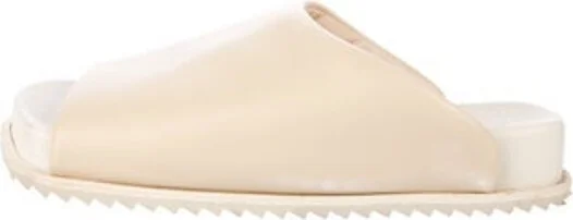 Neutrals