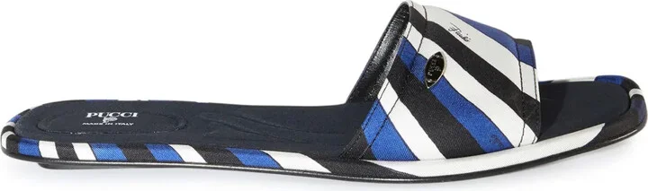 Yummy sandals
