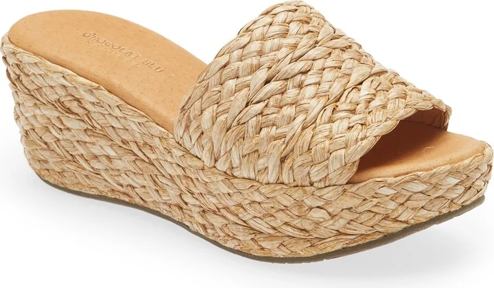 Yunis Sandal
