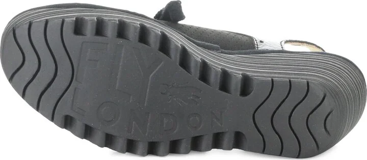 'Yuta' Platform Wedge Sandal - Image 6