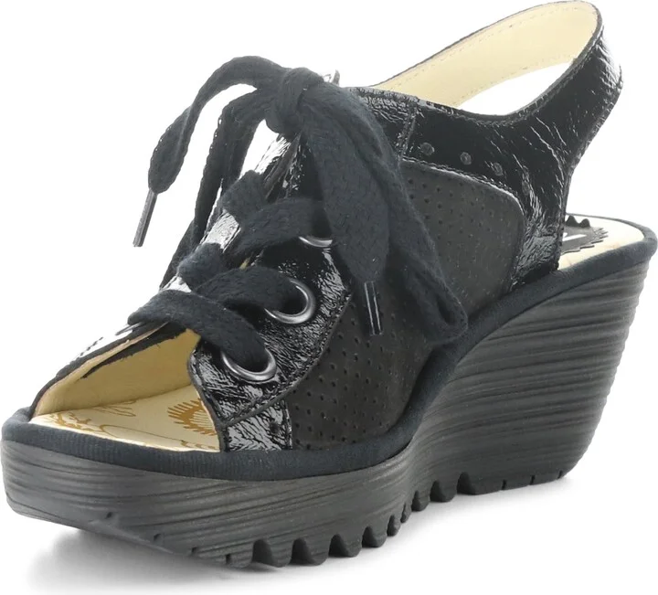 'Yuta' Platform Wedge Sandal - Image 11