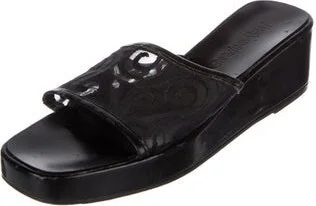 Yves Saint Laurent - Image 2