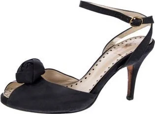 Yves Saint Laurent - Image 2