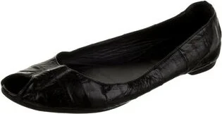Yves Saint Laurent - Image 2
