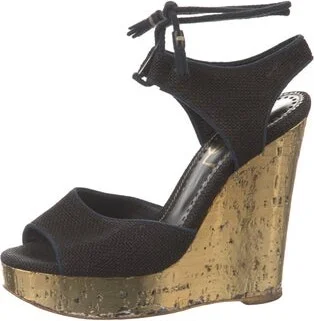 Yves Saint Laurent - Image 2