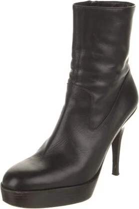 Yves Saint Laurent - Image 2