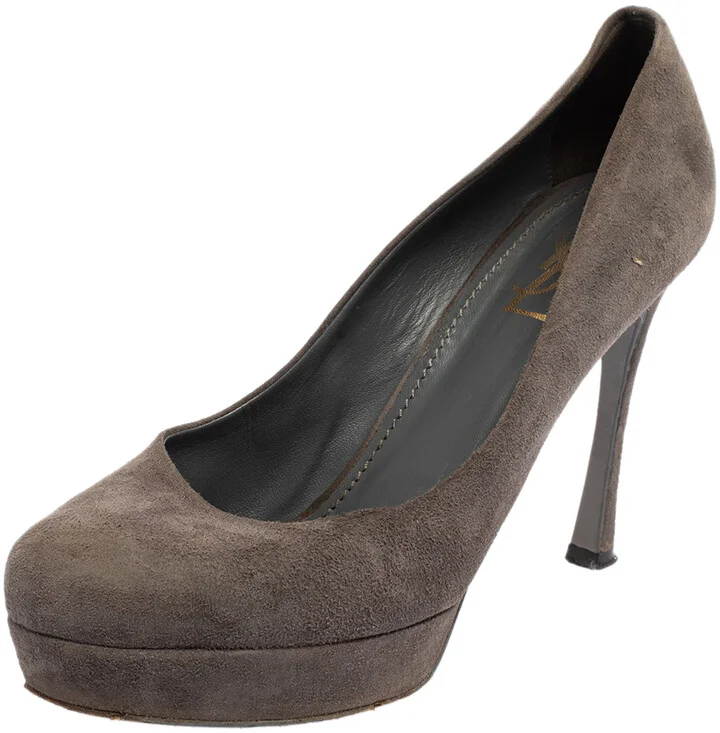 Yves Saint Laurent Grey Suede Pumps Size 40