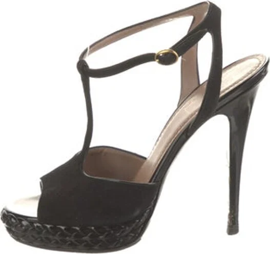 Yves Saint Laurent