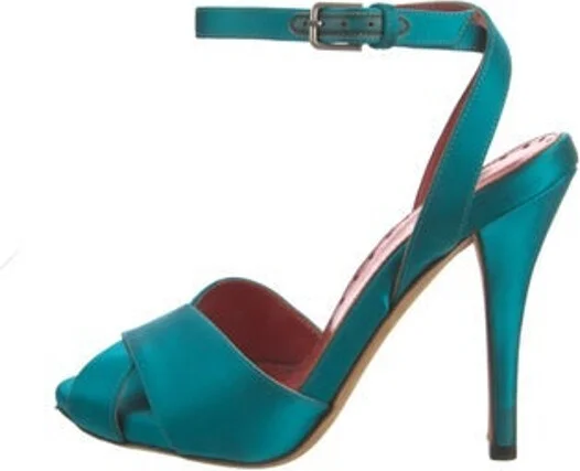 Yves Saint Laurent