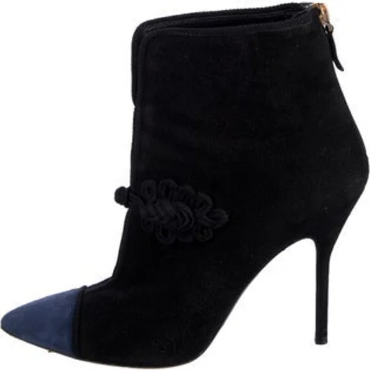 Yves Saint Laurent