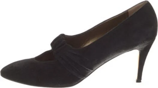 Yves Saint Laurent