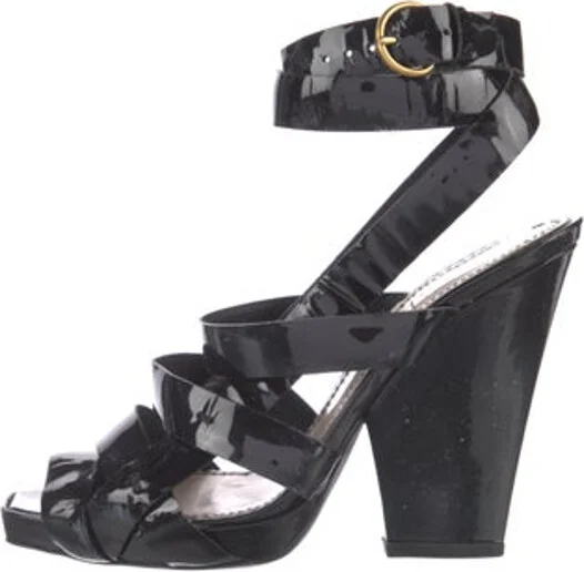 Yves Saint Laurent