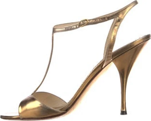 Yves Saint Laurent