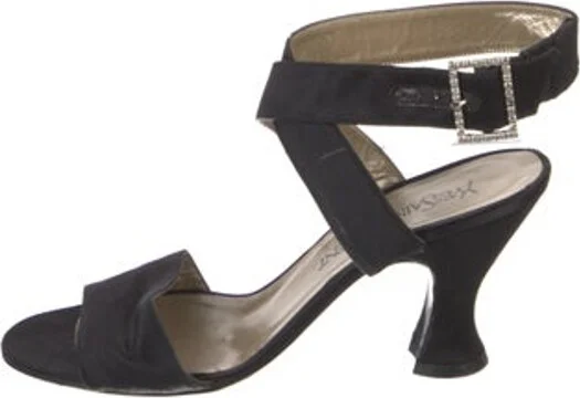 Yves Saint Laurent