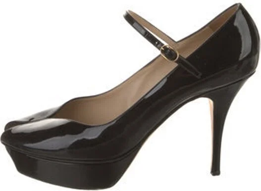 Yves Saint Laurent
