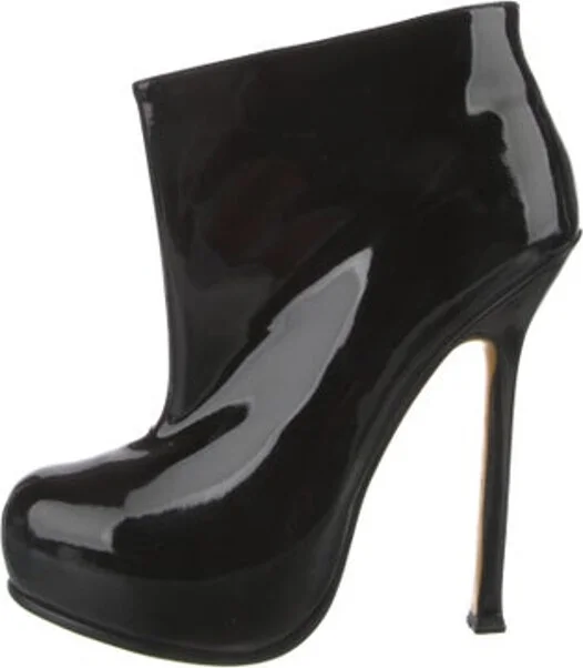 Yves Saint Laurent