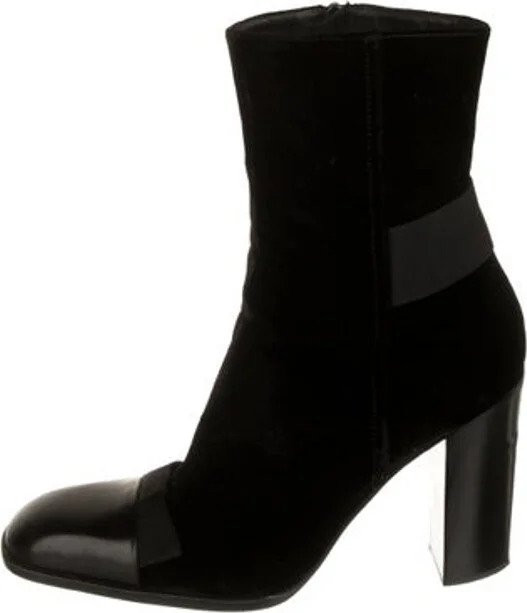 Yves Saint Laurent Rive Gauche